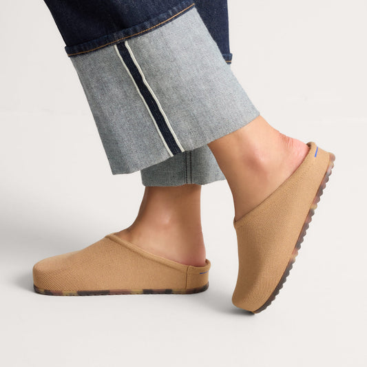 hover | Model wearing The Casual Clog in Butternut.