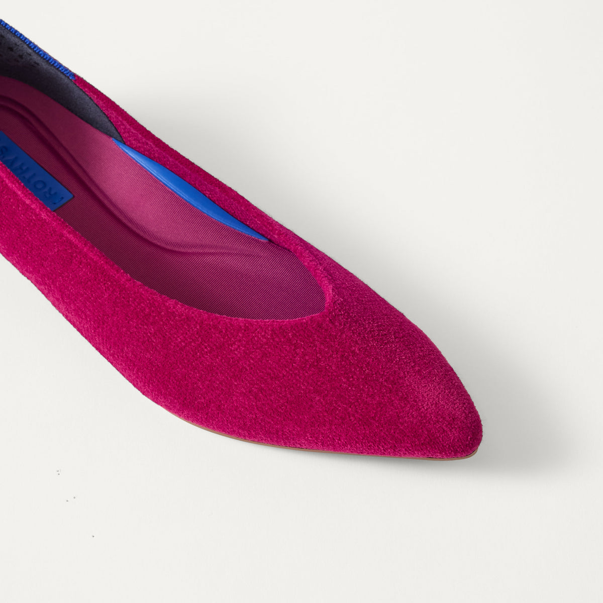 macro | Close up of the toe and vamp on The Point III in ReVelvet Mulberry.