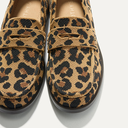 Close up of the toe and vamp of The Penny Loafer in Classic Cat.